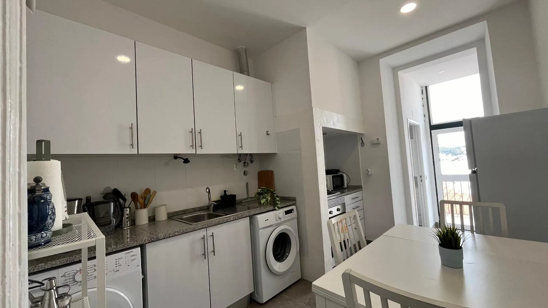 Quarto No Apartamento Pombal Lisboa 0*, Lisbon